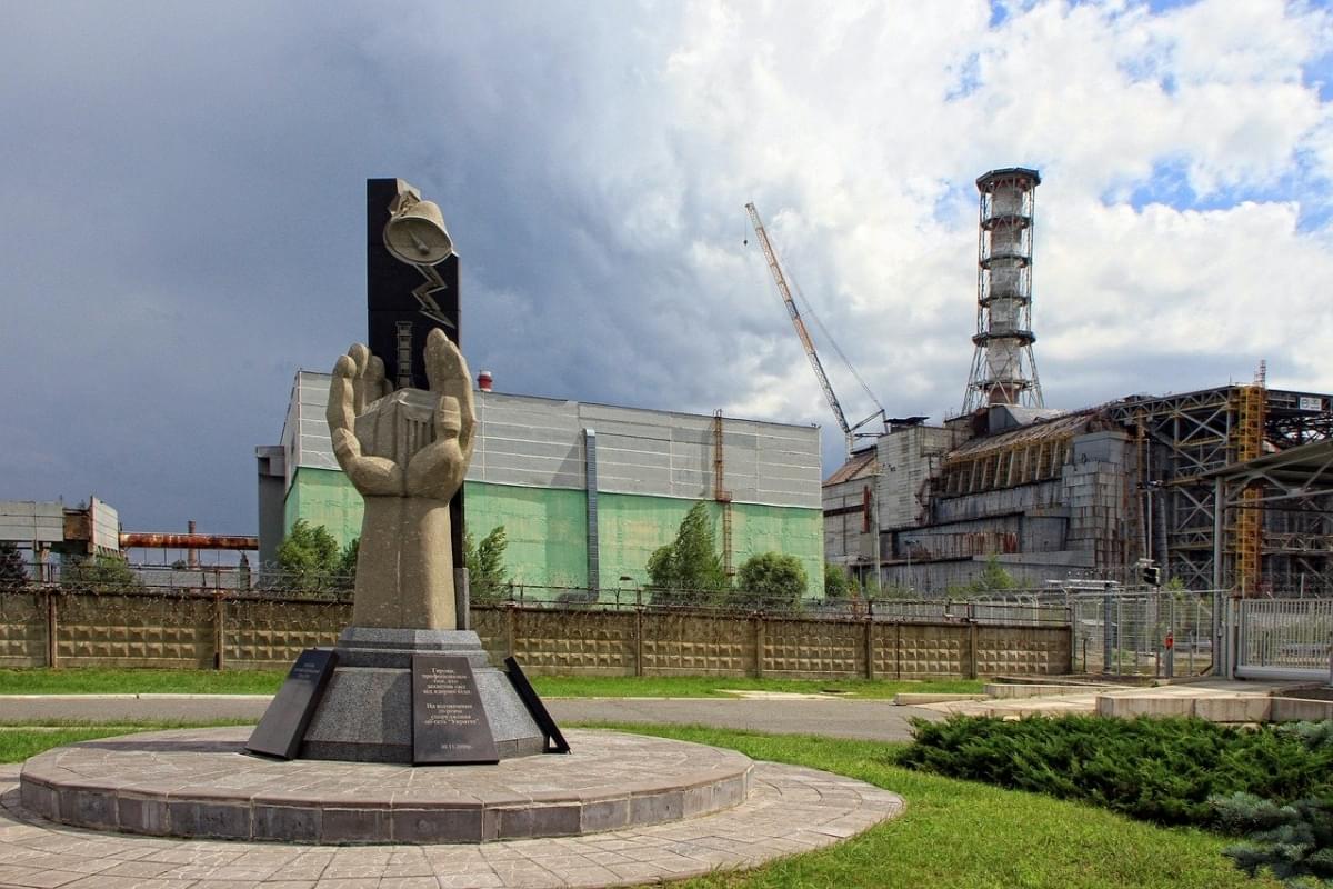 monument chernobyl ukraine