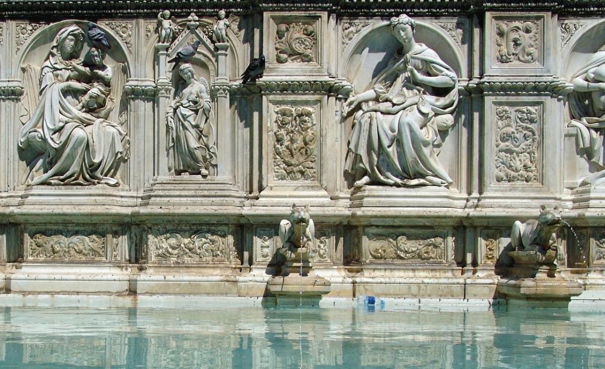 italy siena fountain