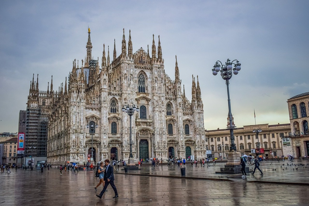 milan unfaithful city